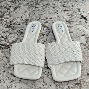 ASNY white Sandals